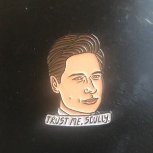 “Trust Me, Scully” pin